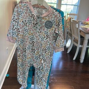 Milkberry Bamboo, size 0-3m, NWOT